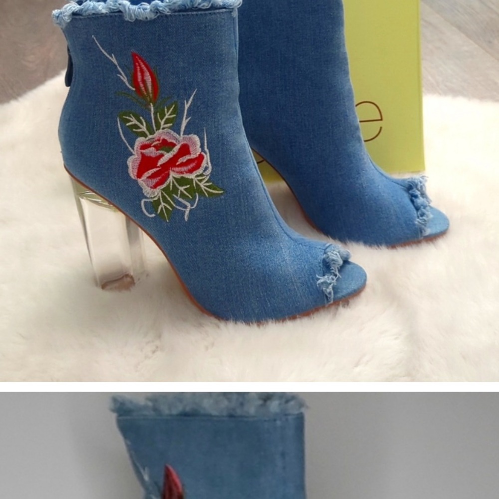 BLUE DENIM BOOTIES
